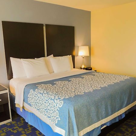 Days Inn & Suites By Wyndham Pocahontas Eksteriør bilde